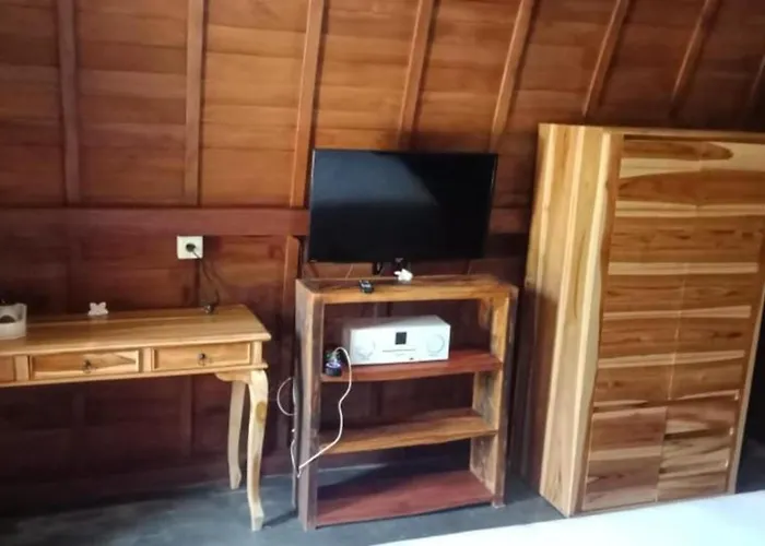 Herberg Kubu Selat And Glamping Payangan